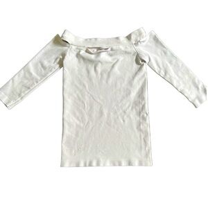 🌸WHITE SHORT SLEEVE TOP WITH CUTOUTS ON SHOULDERS SIZE EXTRA SMALL